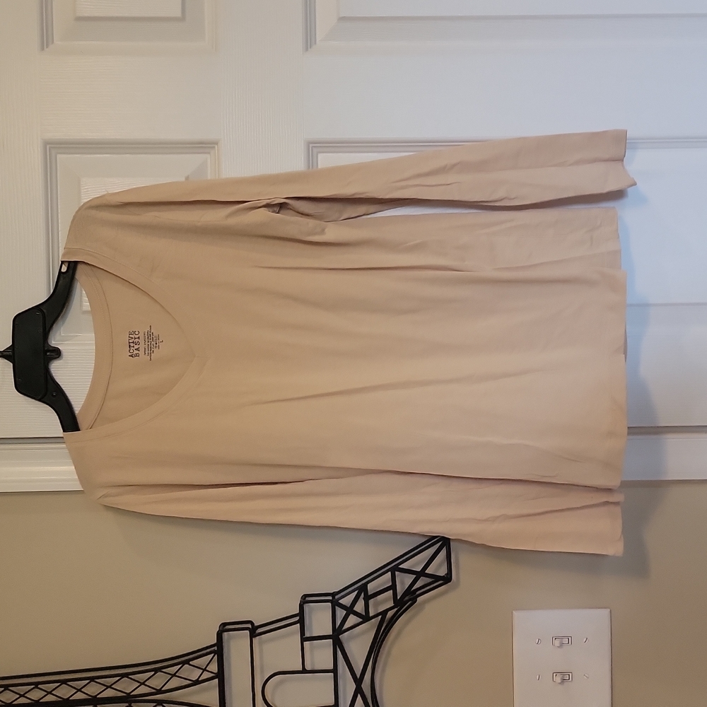 NWOT Active Basic tan long sleeve tee